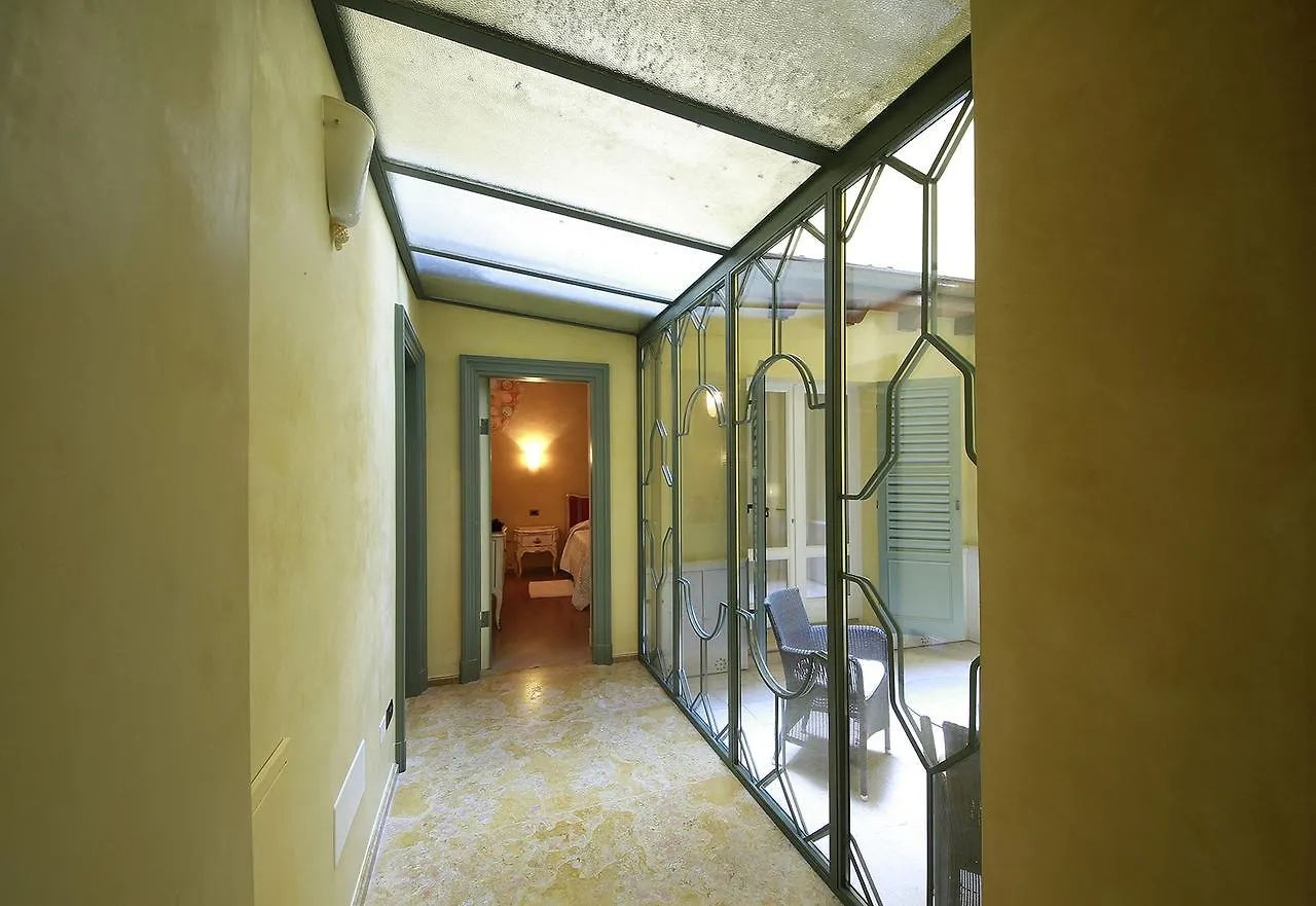Villa Della Torre In Citta Verona Bed & Breakfast